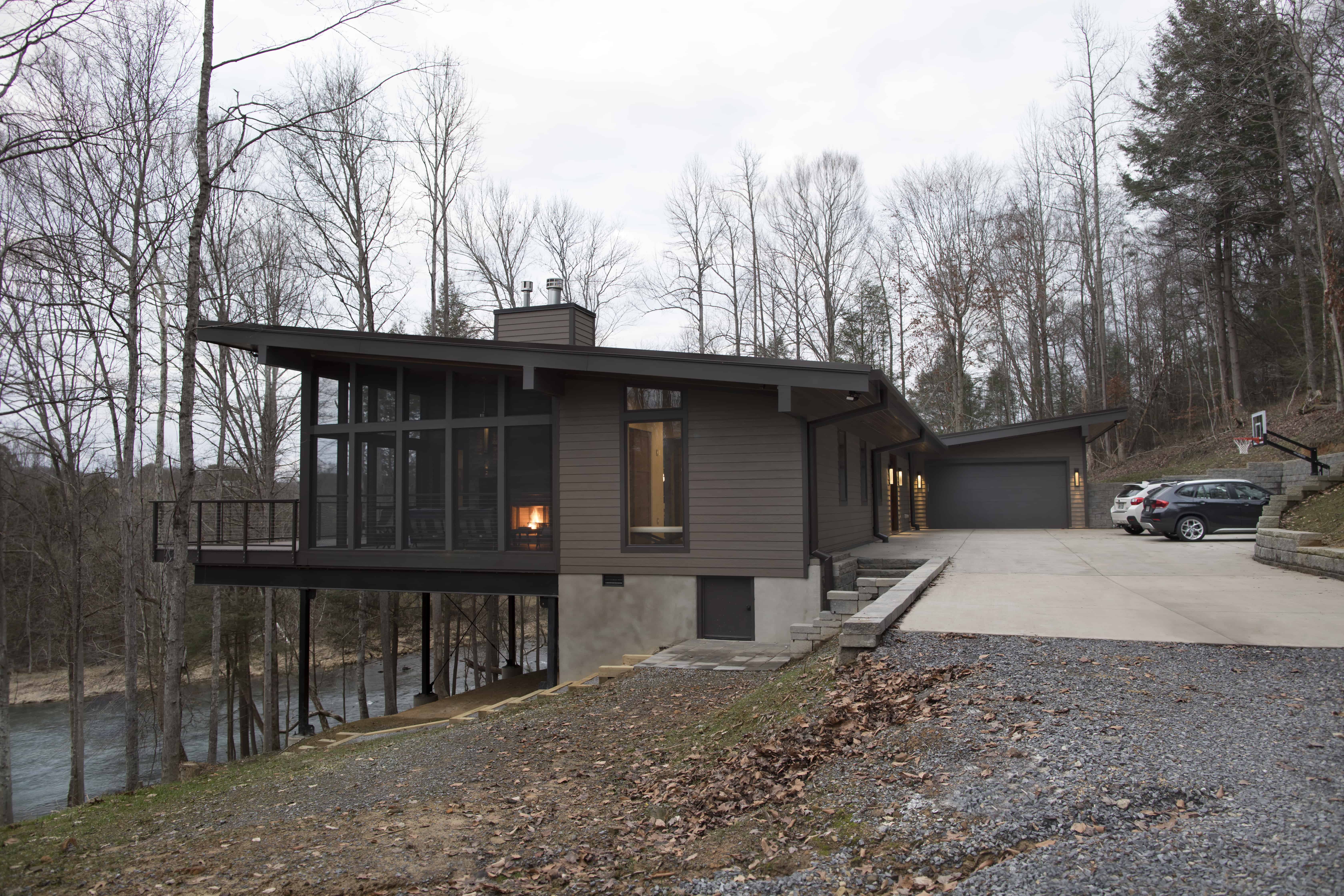 Holston River Cabin